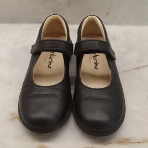 Naturino leather girls shoes